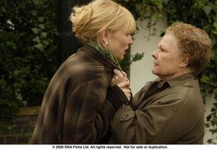 丑陋笔记电影在线观看,揭秘校园生活的幽默与成长之旅  第2张